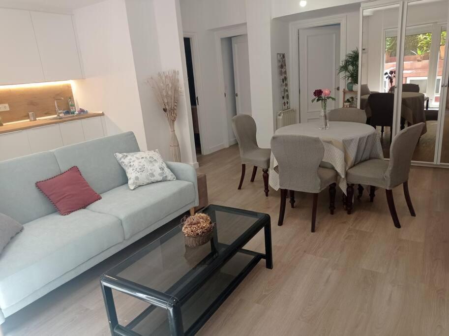 Appartement Piso Con Terraza Junto A La Playa à Saint-Sébastien Extérieur photo